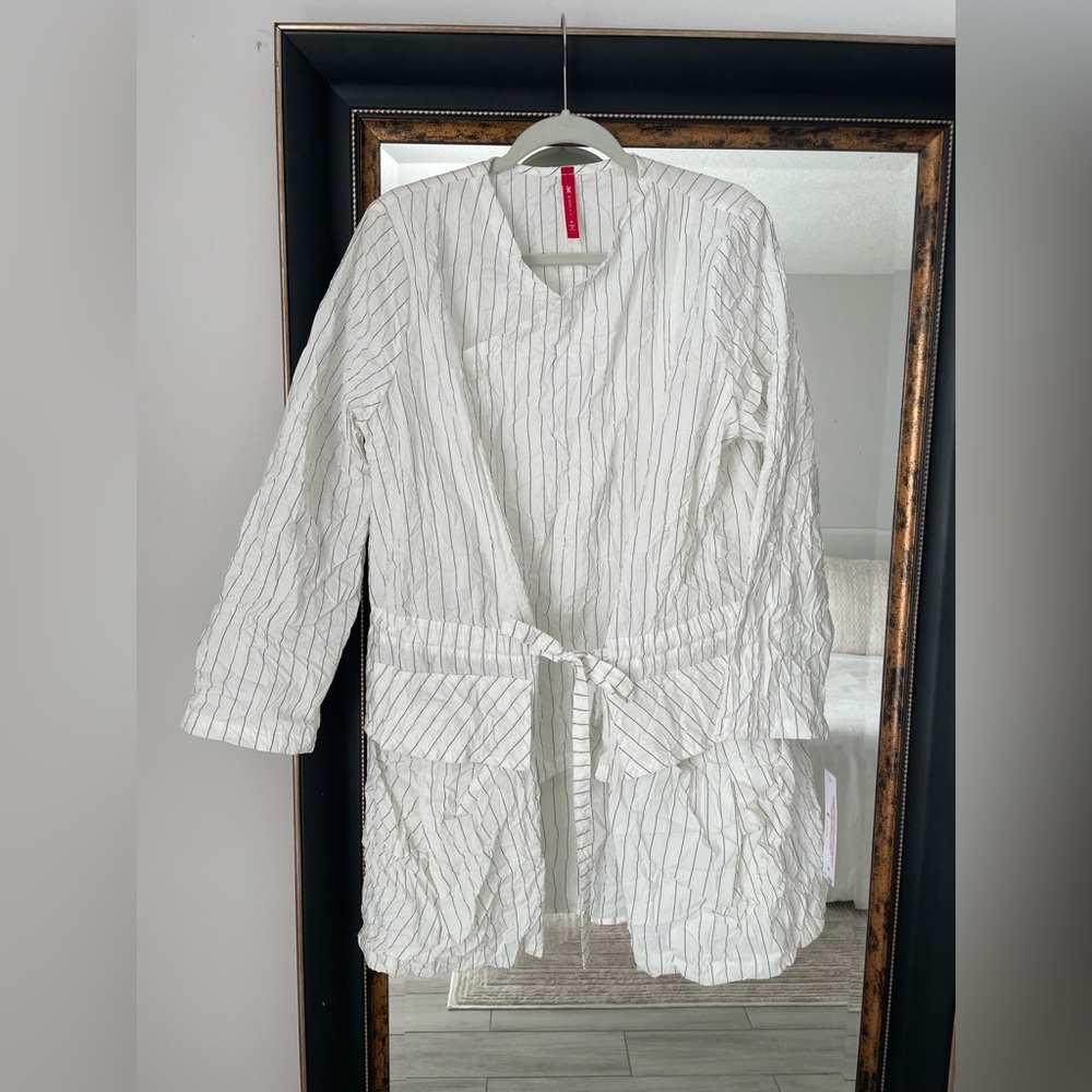 IC By Connie K White Crinkle Striped Trench Coat